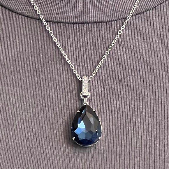 Peaky Blinders Grace Shelby Teardrop Sapphire Necklace, Handmade Replica - Picture 7 of 15